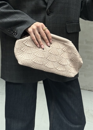 Shelly clutch Oyster Pink Pico 